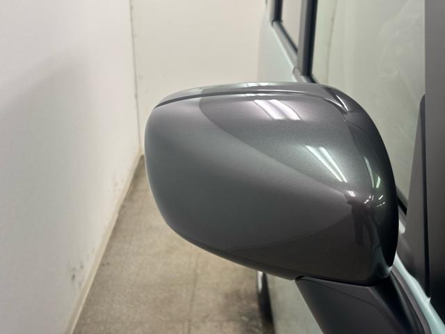 ワゴンRスマイル ハイブリッドS 2トーンルーフパッケージ装着車 衝突被害軽減システム 誤発進抑制装置 スマートキー マイルドハイブリッド LEDヘッドランプ USB電源ソケット(タイプA・C:1箇所) 片側電動スライドドア 電動格納ミラー 運転席シートヒーター(11枚目)