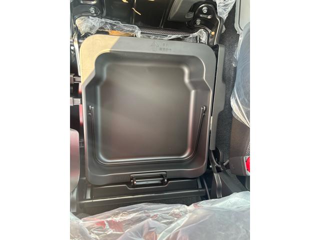 ワゴンRスマイル ハイブリッドS 2トーンルーフパッケージ装着車 衝突被害軽減システム 誤発進抑制装置 スマートキー マイルドハイブリッド LEDヘッドランプ USB電源ソケット(タイプA・C:1箇所) 片側電動スライドドア 電動格納ミラー 運転席シートヒーター(37枚目)