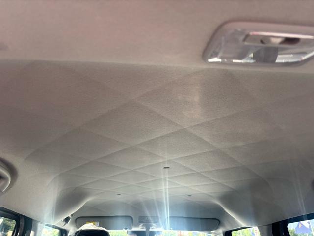 ワゴンRスマイル ハイブリッドS 2トーンルーフパッケージ装着車 衝突被害軽減システム 誤発進抑制装置 スマートキー マイルドハイブリッド LEDヘッドランプ USB電源ソケット(タイプA・C:1箇所) 片側電動スライドドア 電動格納ミラー 運転席シートヒーター(55枚目)