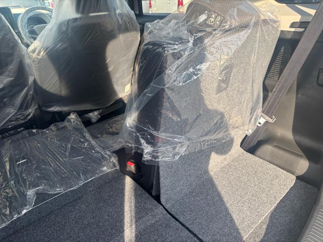 ワゴンRスマイル ハイブリッドS 2トーンルーフパッケージ装着車 衝突被害軽減システム 誤発進抑制装置 スマートキー マイルドハイブリッド LEDヘッドランプ USB電源ソケット(タイプA・C:1箇所) 片側電動スライドドア 電動格納ミラー 運転席シートヒーター(79枚目)