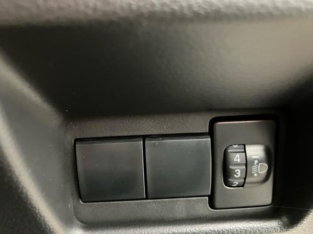 スペーシアカスタム ハイブリッドGS 届出済未使用車 衝突被害軽減システム スマートキー マイルドハイブリッド LEDランプ USB電源ソケット(Type-A/C) 片側電動スライドドア 電動パーキングブレーキ 運転席シートヒーター(20枚目)