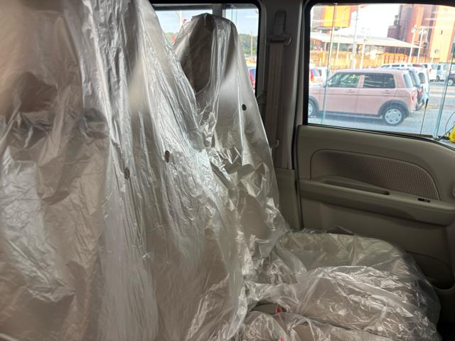 エブリイワゴン ＰＺターボスペシャル　衝突被害軽減システム　誤発進抑制装置　スマートキー　ＬＥＤランプ　ＵＳＢ電源ソケット（タイプＡ・Ｃ：１箇所）　電動格納ミラー　運転席シートヒーター　オートエアコン　アイドリングストップ　オートライト（48枚目）