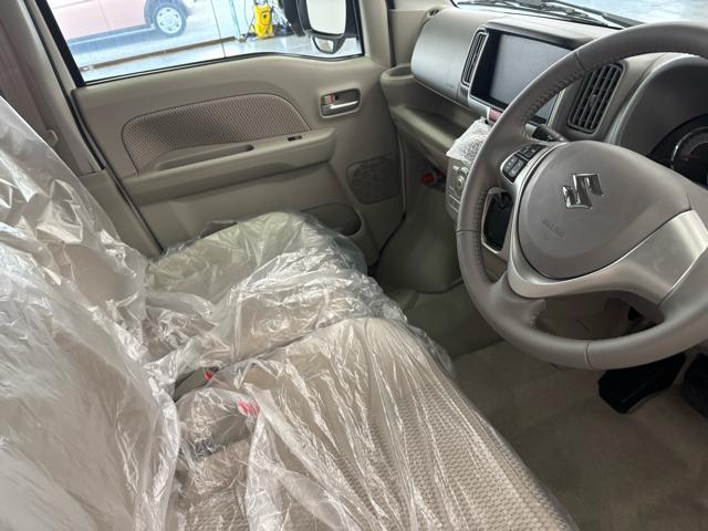 エブリイワゴン ＰＺターボスペシャル　衝突被害軽減システム　誤発進抑制装置　スマートキー　ＬＥＤランプ　ＵＳＢ電源ソケット（タイプＡ・Ｃ：１箇所）　電動格納ミラー　運転席シートヒーター　オートエアコン　アイドリングストップ　オートライト（49枚目）