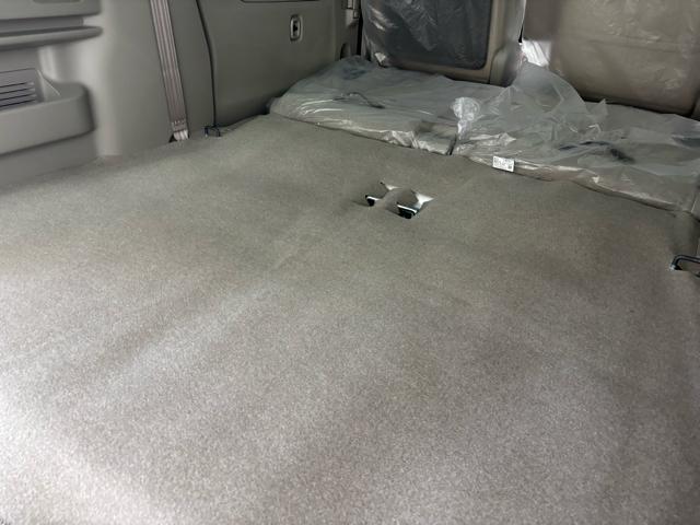 エブリイワゴン ＰＺターボスペシャル　衝突被害軽減システム　誤発進抑制装置　スマートキー　ＬＥＤランプ　ＵＳＢ電源ソケット（タイプＡ・Ｃ：１箇所）　電動格納ミラー　運転席シートヒーター　オートエアコン　アイドリングストップ　オートライト（77枚目）