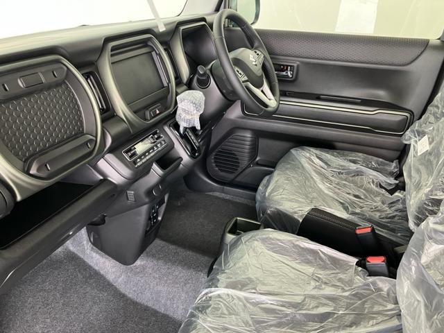 ハスラー タフワイルド　衝突被害軽減システム　誤発進抑制装置　スマートキー　マイルドハイブリッド　ＬＥＤランプ　ＵＳＢ電源ソケット（タイプＡ・Ｃ：１箇所）　アルミホイール　電動格納ミラー　運転席助手席シートヒーター（65枚目）