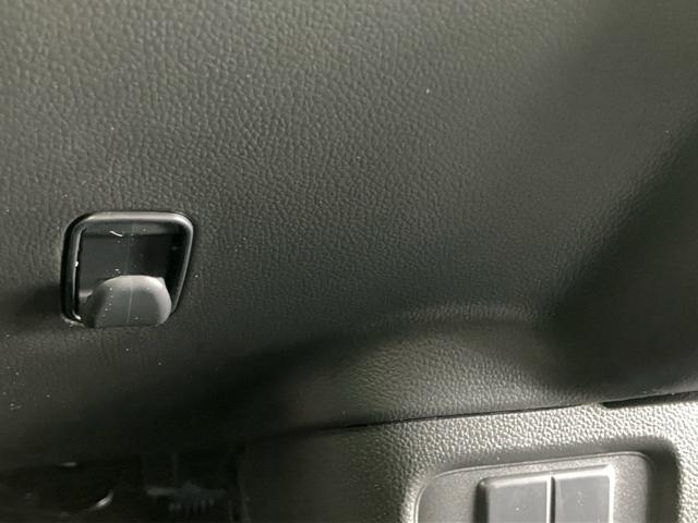 ワゴンＲ ＦＸ　衝突被害軽減システム　誤発進抑制装置　スマートキー　ハロゲンランプ　電動格納ミラー　運転席シートヒーター　オートエアコン　オートライト　助手席下収納ＢＯＸ　後部座席傘ホルダー　ホイールキャップ（23枚目）