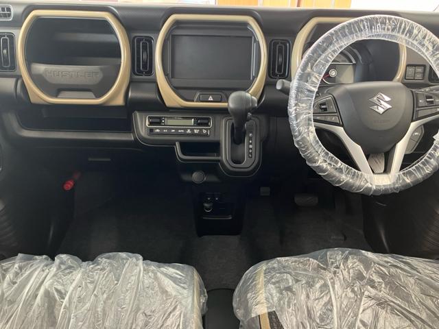 ハスラー ハイブリッドＧ　衝突被害軽減システム　誤発進抑制装置　スマートキー　マイルドハイブリッド　ＬＥＤランプ　スチールホイール　電動格納ミラー　運転席助手席シートヒーター　オートエアコン　オートライト　助手席下収納ＢＯＸ（28枚目）