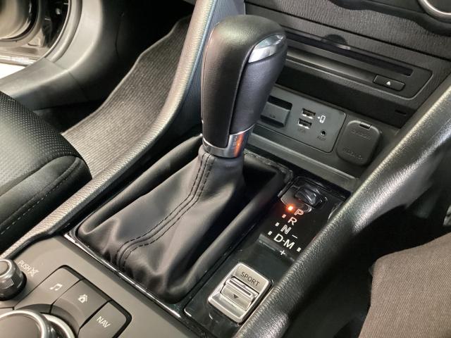 ＣＸ－３ １．５　１５Ｓ　ツーリング　衝突軽減ブレーキ　ＡＴ誤発進抑制装置　３６０度ビューモニター　カープレー　純正２カメドライブレコーダー　スマートシティブレーキ　全方位カメラ　ＵＳＢ　エアコン　フルセグ　ＬＥＤヘッドライト　ＤＶＤ再生（19枚目）