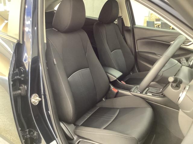 CX-3 15S ツーリング 地デジ 360°モニター ワンオーナー HBC パーキングセンサー 車線逸脱警報装置 2カメラドラレコ Bluetooth アドバンストキーレス BSM パーキングセンサー ワンオーナー車 USB(7枚目)