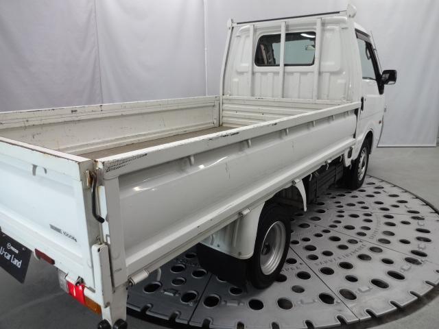 ボンゴトラック １．８　ＤＸ　ワイドロー　ロング　４速コラムオートマチック　デュアルエアバック　ケンウッド製メモリーナビ　ＥＴＣ　パワードアロック　最大積載量１０００Ｋｇ　ＥＴＣ付き　Ｗエアバック（13枚目）