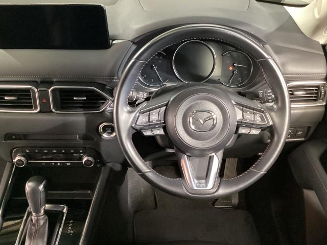 CX-5 2.2 XD ブラックトーンエディション ディーゼルターボ 衝突軽減ブレーキ AT誤発進抑制装置 360度ビューモニター カープレー ワイヤレス充電 純正2カメドライブレコーダー ステアリングヒーター シートヒーター LEDライト アドバンスドキー ETC(3枚目)