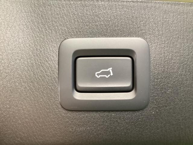 CX-5 2.2 XD ブラックトーンエディション ディーゼルターボ 衝突軽減ブレーキ AT誤発進抑制装置 360度ビューモニター カープレー ワイヤレス充電 純正2カメドライブレコーダー ステアリングヒーター シートヒーター LEDライト アドバンスドキー ETC(32枚目)