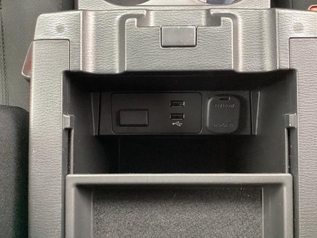 ＣＸ－５ ２．２　ＸＤ　プロアクティブ　ディーゼルターボ　衝突軽減ブレーキ　ＡＴ誤発進抑制装置　３６０度ビューモニター　カープレー　純正２カメドライブレコーダー　ステアリングヒーター　シートヒーター　アラウンドヴューモニター　衝突軽減ブレ－キ　ＰＷシート（8枚目）