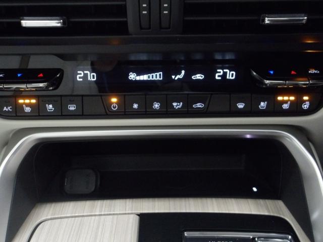 ＣＸ－６０ ３．３　ＸＤ　エクスクルーシブ　モード　ディーゼルターボ　３６０度ビューモニター　カープレー　ワイヤレス充電　ＢＯＳＥスピーカー　純正２カメドライブレコーダー　ステアリングヒーター　シートヒーター　シートベンチレーション　ハンズフリーパワーリフトゲート（19枚目）