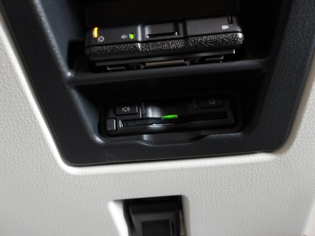 ＣＸ－６０ ３．３　ＸＤ　エクスクルーシブ　モード　ディーゼルターボ　３６０度ビューモニター　カープレー　ワイヤレス充電　ＢＯＳＥスピーカー　純正２カメドライブレコーダー　ステアリングヒーター　シートヒーター　シートベンチレーション　ハンズフリーパワーリフトゲート（24枚目）