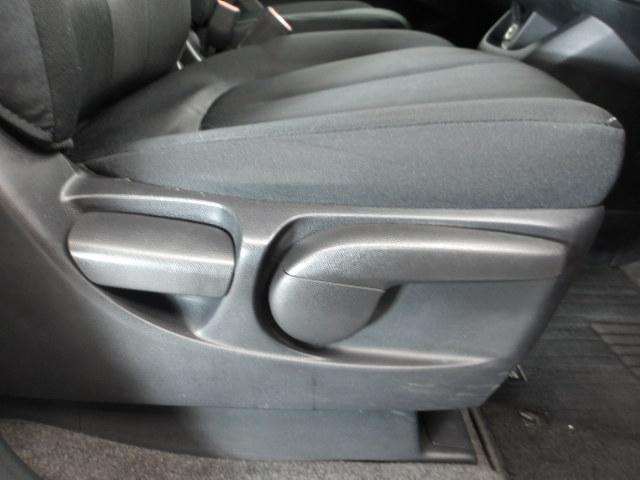 ビアンテ ２．０　グランツ　スカイアクティブ　ワンオーナー　パイオニアメモリーナビゲーション　リヤシートモニター　両側電動スライドドア　ＨＩＤヘッドライト　両側自動ドア　Ｗエアコン　ＥＴＣ付き　Ｂｌｕｅｔｏｏｔｈ接続　ＤＳＣ　イモビライザー　ＰＷ（7枚目）