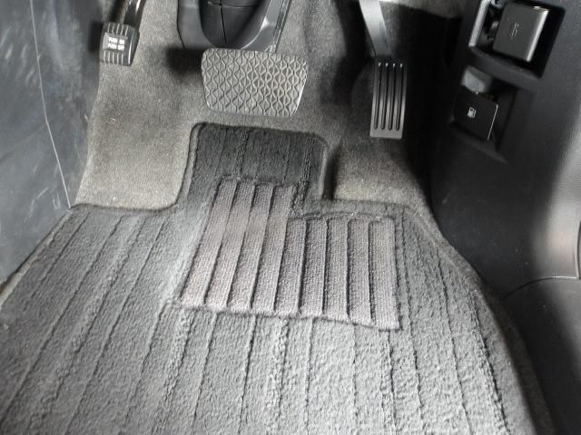 ビアンテ ２．０　グランツ　スカイアクティブ　ワンオーナー　パイオニアメモリーナビゲーション　リヤシートモニター　両側電動スライドドア　ＨＩＤヘッドライト　両側自動ドア　Ｗエアコン　ＥＴＣ付き　Ｂｌｕｅｔｏｏｔｈ接続　ＤＳＣ　イモビライザー　ＰＷ（34枚目）