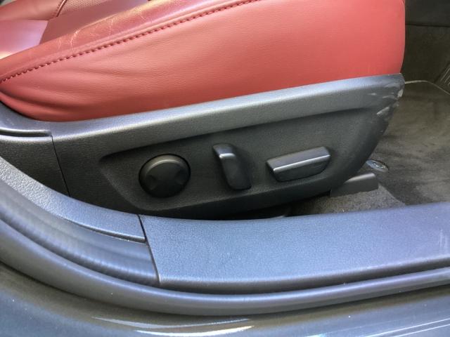 MAZDA3ファストバック 2.0 X ツーリング バーガンディレザーパッケージ 4WD 360ビューモニター カープレー BOSEスピーカー ワイヤレス充電 ステアリングヒーター シートヒーター スムースレザーシート (26枚目)