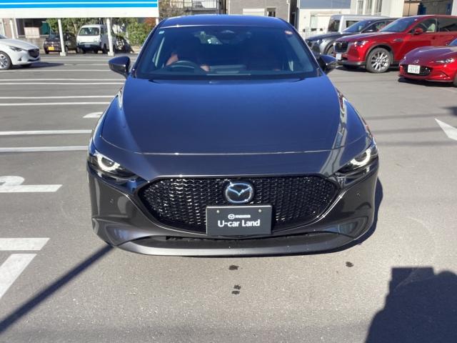 MAZDA3ファストバック 2.0 X ツーリング バーガンディレザーパッケージ 4WD 360ビューモニター カープレー BOSEスピーカー ワイヤレス充電 ステアリングヒーター シートヒーター スムースレザーシート (36枚目)