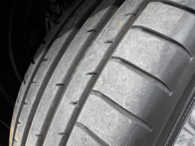 �e�^�C���̍a�������Ղ�V�~���c���Ă���܂��B