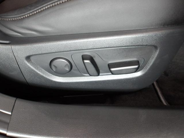 �p���[�V�[�g�𑕔��I�̊i��D�݂ɉ������|�W�V�������X���[�Y�ɒ����ł��܂��B