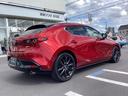 ＭＡＺＤＡ３ファストバック ２．０　２０Ｓ　ブラックトーンエディション　４ＷＤ　衝突軽減ブレーキ　ＡＴ誤発進抑制装置　３６０度ビューモニター　カープレー　アラウンドビューモニター　メモリーナビ　コーナーセンサー　衝突軽減ブレーキ　ＥＴＣ　バックカメラ　ワンオーナー　４ＷＤ　ＤＶＤ（2枚目）