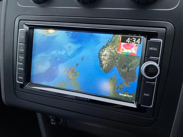 ゴルフトゥーラン ＴＳＩ　ハイライン　ＨＩＤ／オートライト／アルミホイール／ＳＤナビ／ＴＶ／ＥＴＣ２．０／バックカメラ／デュアルエアコン／ソナー／クルーズコントロール／パークアシスト／ハーフレザーシート／ＵＳＢ（13枚目）