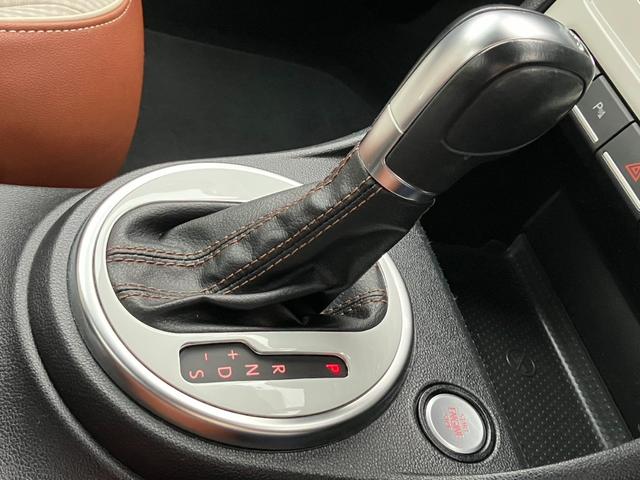 ザ・ビートル スペシャル・バグ　ＳＤナビ／ハーフレザー／ソナー／スマートエントリー／ＥＴＣ（１．０）／クルーズコントロール／テレビ／Ｍサーバー／ブルートゥース／ＵＳＢ／ＳＤＨＣ／ＤＶＤ／オートライトＨＩＤ／（3枚目）