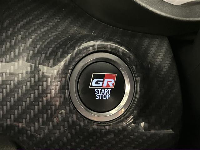 ＧＲヤリス ＲＺ　ハイパフォーマンス　ファースト　エディション　バックモニタ－　横滑り防止　ＴＳＳ　地デジ　ＥＴＣ車載器　サイドエアバッグ　オートエアコン　ドラレコ　アルミホイール　ＬＥＤヘッド　キーレス　エアバッグ　ナビＴＶ　盗難防止装置　スマートキー　記録簿有（19枚目）