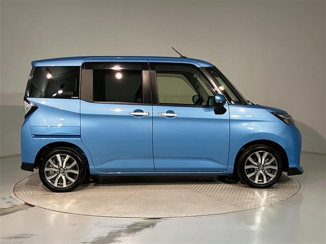 タンク カスタムＧ－Ｔ　スマキ－　地上デジタル　アルミホイル　踏み間違い防止装置　両側電動ドア　ＬＥＤヘッドライト　クルコン　リアカメラ　１オーナ　横滑り防止装置　ＥＴＣ　ウォークスルー　キーレス　ドライブレコーダー　ＤＶＤ（3枚目）