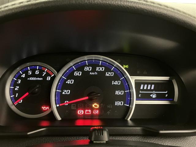 タンク カスタムＧ－Ｔ　スマキ－　地上デジタル　アルミホイル　踏み間違い防止装置　両側電動ドア　ＬＥＤヘッドライト　クルコン　リアカメラ　１オーナ　横滑り防止装置　ＥＴＣ　ウォークスルー　キーレス　ドライブレコーダー　ＤＶＤ（10枚目）