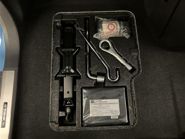 タンク カスタムＧ－Ｔ　スマキ－　地上デジタル　アルミホイル　踏み間違い防止装置　両側電動ドア　ＬＥＤヘッドライト　クルコン　リアカメラ　１オーナ　横滑り防止装置　ＥＴＣ　ウォークスルー　キーレス　ドライブレコーダー　ＤＶＤ（38枚目）