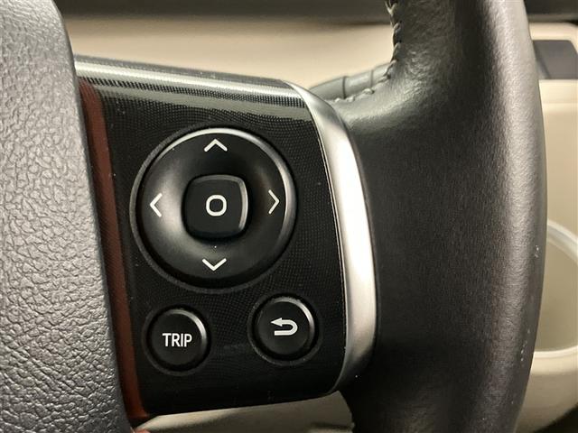 シエンタ ハイブリッドG ブレーキサポート LEDライト Bカメラ 地デジ DVD キーフリー スマキー 横滑り防止システム メモリナビ ナビTV ウォークスルー ETC ドライブレコーダー イモビライザー 運転席エアバック(18枚目)