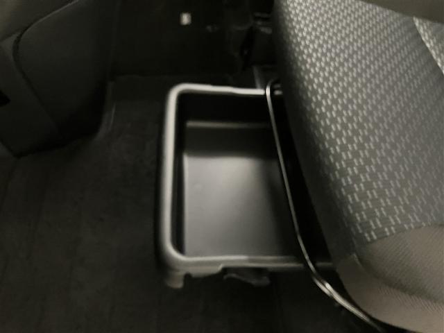 ルーミー Ｇ　追突軽減ブレーキ　パワステ　Ａストップ　ＬＥＤライト　Ｒカメラ　１セグＴＶ　横滑り防止システム　ドライブレコーダー　ウォークスルー　エアバック　セキュリティーアラーム　パワーウィンドウ　ナビ＆ＴＶ（28枚目）