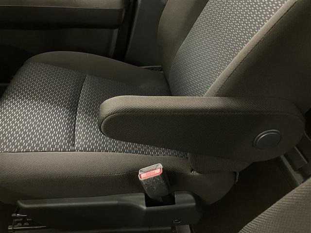 ルーミー Ｇ　追突軽減ブレーキ　パワステ　Ａストップ　ＬＥＤライト　Ｒカメラ　１セグＴＶ　横滑り防止システム　ドライブレコーダー　ウォークスルー　エアバック　セキュリティーアラーム　パワーウィンドウ　ナビ＆ＴＶ（29枚目）