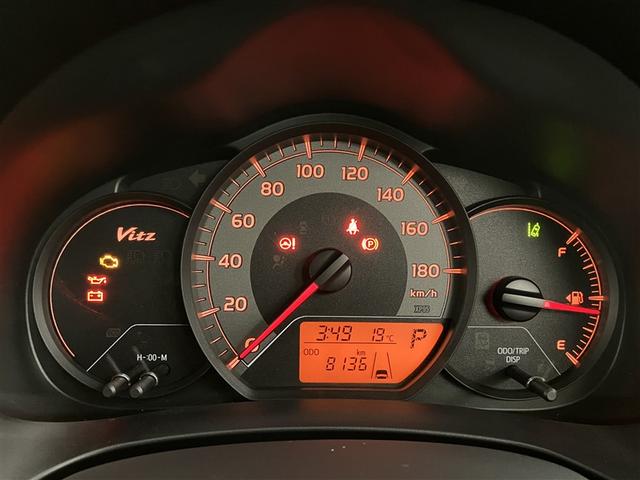 ヴィッツ F キーレスリモコン デュアルエアバック 衝突軽減装置 運転席エアバッグ 1オーナー パワーウインドウ ESC パワステ エアコン ABS(7枚目)