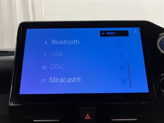 ヴォクシー ハイブリッドS-G リアオートエアコン 地デジ クルコン Bカメラ 横滑防止装置 LEDヘッド ETC車載器 ワンオーナー車 両側自動ドア キーレス ナビ&TV アルミホイール 3列シート スマートキー メモリーナビ(9枚目)
