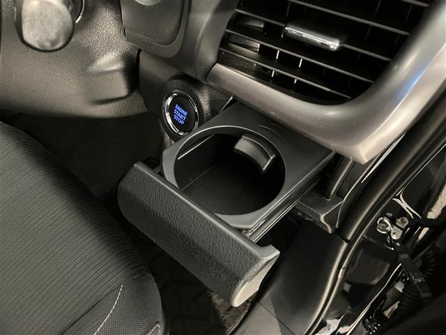 ハイラックス Ｚ　プリクラッシュＳ　キーフリーシステム　フルセグ地デジ　運転席助手席エアバック　バックモニタ　パワーウインドウ　ＥＴＣ搭載　定期点検記録簿　ナビ＆ＴＶ　スマートキー＆プッシュスタート　カーテンエアバック（27枚目）