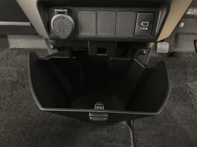 タンク Ｇ　Ｓ　Ｗ電動ドア　Ｂモニタ　スマキー　Ａストップ　ワンセグＴＶ　キーフリーシステム　オートクルーズ　ＥＴＣ車載器　ナビＴＶ　助手席エアバック　ＶＳＡ　記録簿有　メモリーナビゲーション　エアバッグ　ＡＢＳ（16枚目）