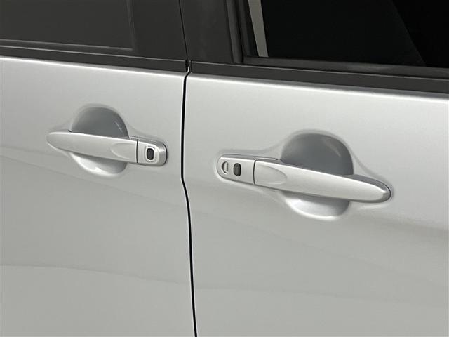 タンク Ｇ　Ｓ　Ｗ電動ドア　Ｂモニタ　スマキー　Ａストップ　ワンセグＴＶ　キーフリーシステム　オートクルーズ　ＥＴＣ車載器　ナビＴＶ　助手席エアバック　ＶＳＡ　記録簿有　メモリーナビゲーション　エアバッグ　ＡＢＳ（38枚目）