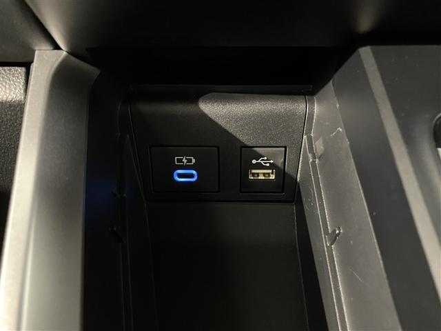 ヴォクシー ハイブリッドＳ－Ｚ　パワーウィンドウ　ＤＶＤ再生機能　インテリキー　横滑防止装置　地デジＴＶ　アクティブクルーズコントロール　１オナ　フルオートエアコン　リアカメラ　エアバッグ　ＡＢＳ　１００Ｖ充電　ナビＴＶ　ＷＡＣ（21枚目）