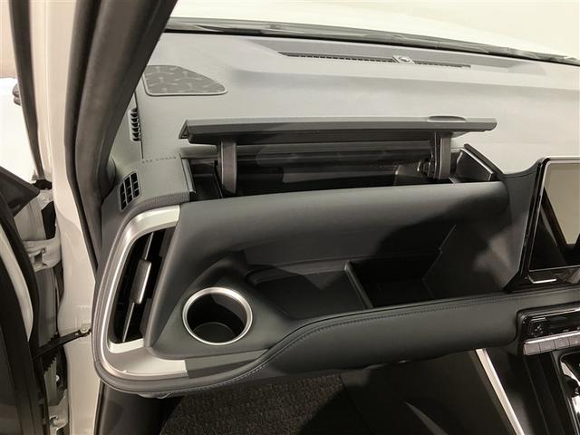 ヴォクシー ハイブリッドＳ－Ｚ　パワーウィンドウ　ＤＶＤ再生機能　インテリキー　横滑防止装置　地デジＴＶ　アクティブクルーズコントロール　１オナ　フルオートエアコン　リアカメラ　エアバッグ　ＡＢＳ　１００Ｖ充電　ナビＴＶ　ＷＡＣ（25枚目）