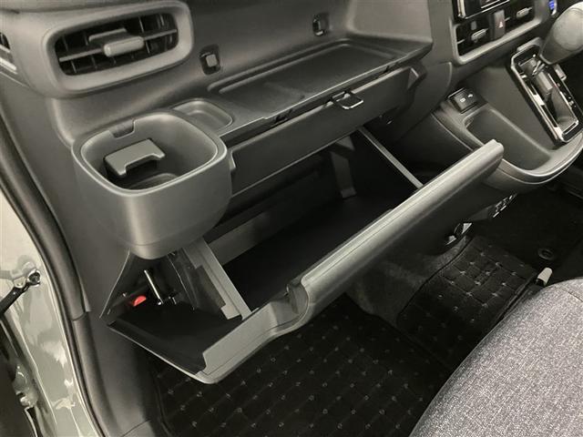 シエンタ Z 1オナ W電動ドア イモビ クルーズC LEDヘッドランプ アルミ ETC Sキー 横滑り防止機能 パワーウィンドウ 記録簿 エアバック ABS ドラレコ カーテンエアバック ウォークスルー(29枚目)