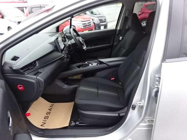 ノート １．２　Ｘ　コネクトナビスマートミラー　新車保証継承　リアカメラ　衝突被害軽減ブレ－キ　全方位カメラ　ＬＥＤヘッドライト　レーンアシスト　インテリジェントキー　ワンオーナー　ドラレコ　整備記録簿　盗難防止システム　ワンセグＴＶ　ＴＶナビ　サイドカメラ（15枚目）