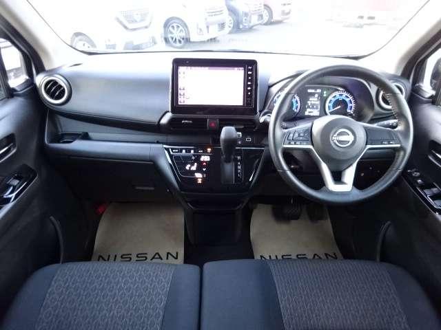 デイズ 660 ハイウェイスターX 社有車 デカナビ ドラレコ 保証継承 ブレーキサポート 禁煙 全周囲カメラ LED ドライブレコーダー イモビライザー 1オーナー インテリジェントキー ETC レーンキープ バックカメラ ナビTV アイドリングストップ オートエアコン(4枚目)