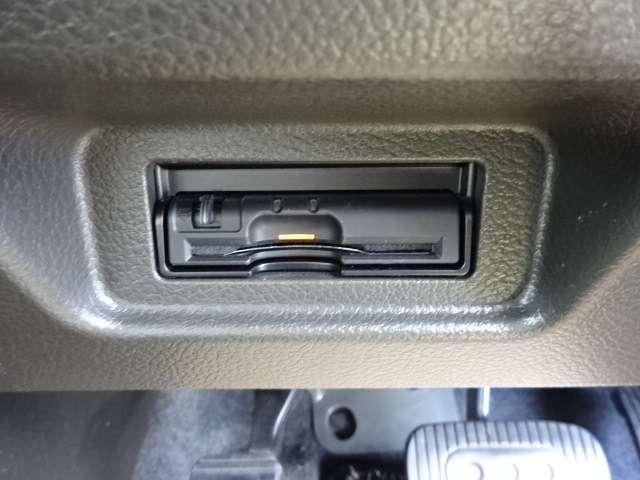 キューブ 1.5 15G コダワリブラウンインテリア ナビ 車検 カーテンエアバッグ Bカメラ ISTOP Wエアバック ETC メモリーナビ ABS オートエアコン キーフリー 運転席エアバッグ アルミホイール ナビテレビ75年おススメ車(12枚目)