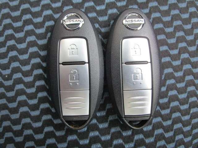 ノート 1.2 X DIG-S メモリーナビ AVM ワイド保証 エマージェンシブレーキ 左右エアバック イモビ AAC スマキー バックカメラ付き LEDライト サイドカメラ レーンアシスト ETC 整備記録簿 パワーウィンドウ キーフリー 1オーナー ナビTV(9枚目)