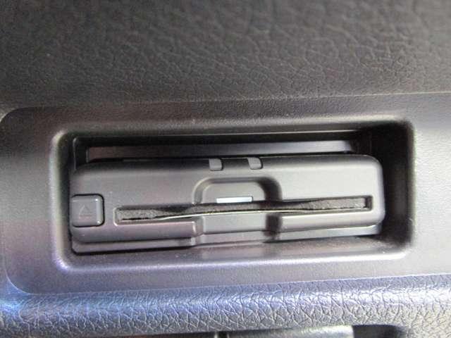 エクストレイル ２．０　２０Ｘｉ　レザーエディション　２列車　４ＷＤ　プロパイ　デカナビ　スマートミラ　修復歴有　ＬＥＤヘッドランプ　アルミホイール　追従クルコン　ドラレコ　４ＷＤ　レーンアシスト　ＥＴＣ　スマートキー　メモリーナビ　アラウンドビュー　踏み間違いアシスト（13枚目）