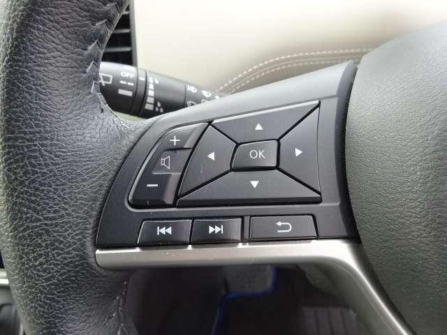 セレナ １．２　ｅ－ＰＯＷＥＲ　ハイウェイスター　Ｖ　両側ＡＳＤ　ＡＶＭ　社外ナビ　雹害有　３６０°カメラ　エマジェンシーブレーキ　１オナ　パーキングアシスト　スマキー　バックカメラ　ＬＥＤ　レーンアシスト　点検記録簿付　ＥＴＣ　ドラレコ　イモビ　サイドカーテンエアバック　フルオートエアコン（8枚目）