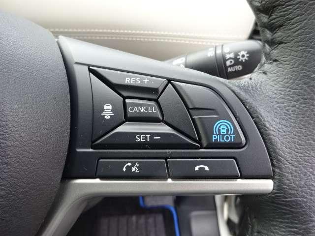 セレナ １．２　ｅ－ＰＯＷＥＲ　ハイウェイスター　Ｖ　両側ＡＳＤ　ＡＶＭ　社外ナビ　雹害有　３６０°カメラ　エマジェンシーブレーキ　１オナ　パーキングアシスト　スマキー　バックカメラ　ＬＥＤ　レーンアシスト　点検記録簿付　ＥＴＣ　ドラレコ　イモビ　サイドカーテンエアバック　フルオートエアコン（9枚目）